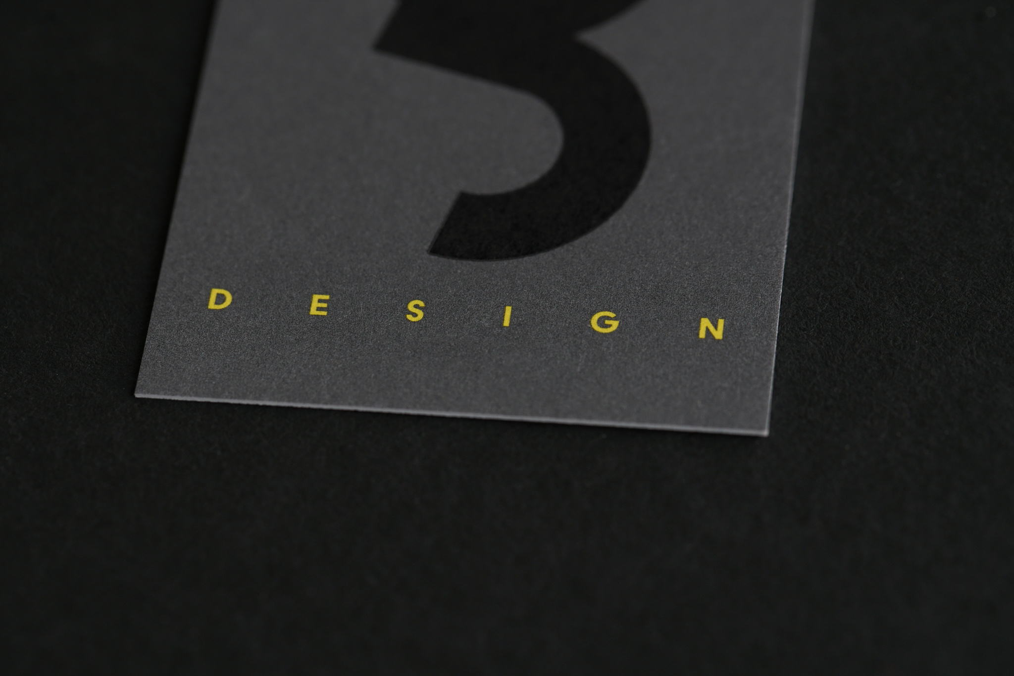 Polastudios Rosenheim | Grafikdesign | Visitenkarten mit Prägung für Josef Gröbmeier Design 